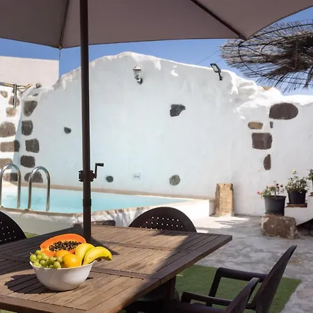 Home2book Charming Casa Candy Private Pool & Bbq Casa de Férias La Guancha