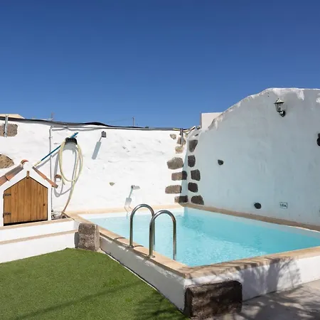 Home2book Charming Casa Candy Private Pool & Bbq Vakantiehuis